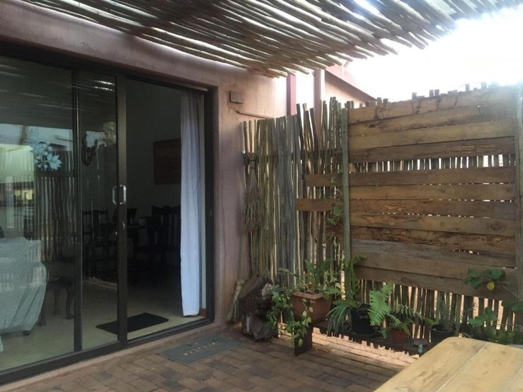 Panache Wildlife Cottage-Self Catering Hoedspruit Exterior photo